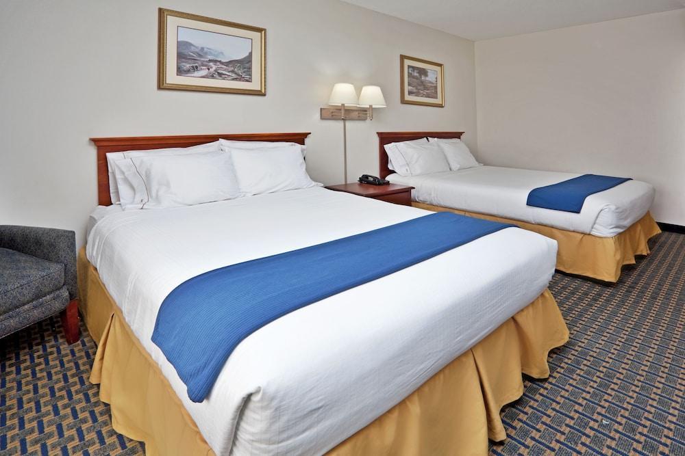 Holiday Inn Express & Suites Wilson-Downtown By Ihg Buitenkant foto