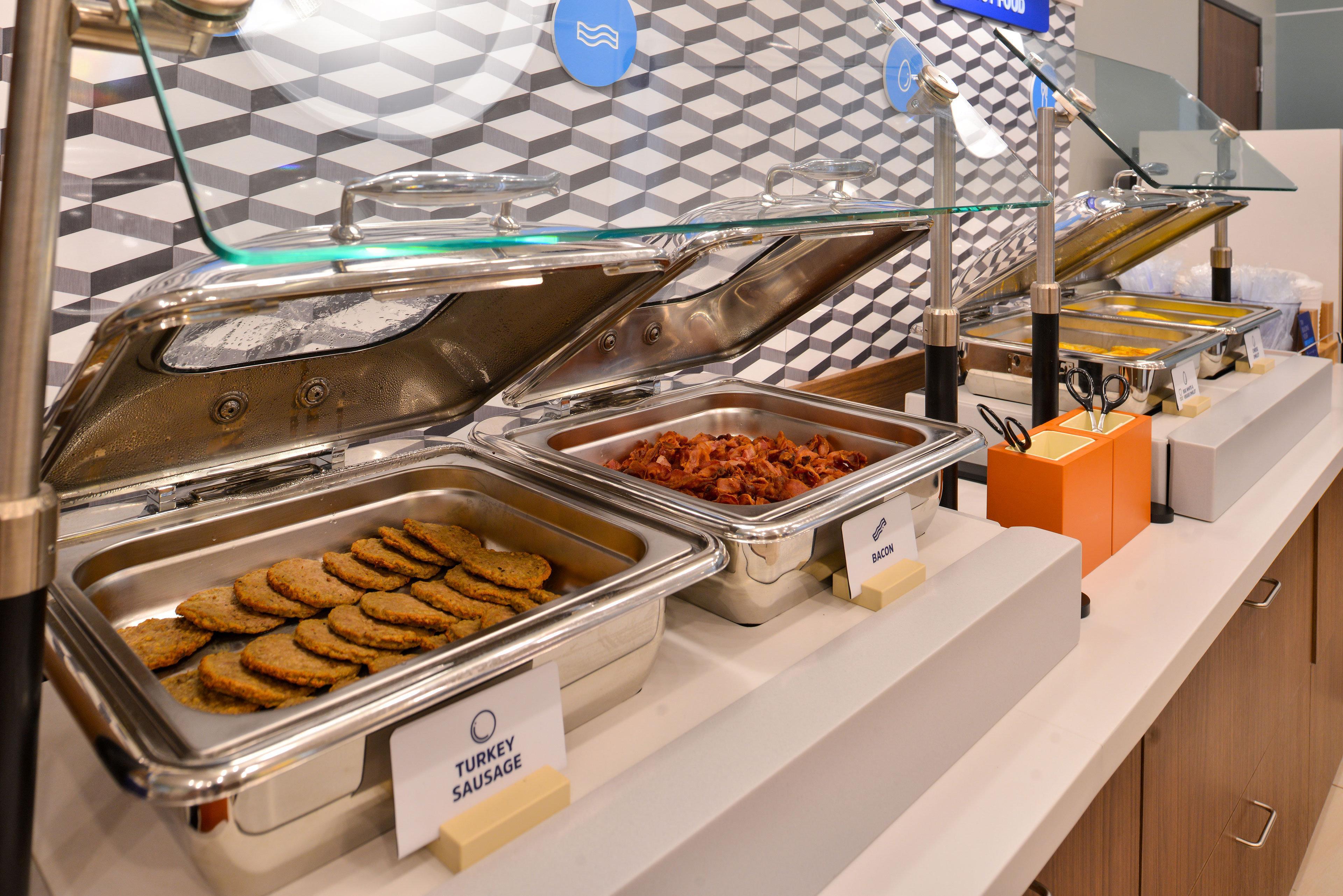 Holiday Inn Express & Suites Wilson-Downtown By Ihg Buitenkant foto